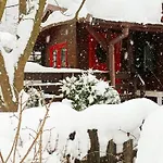 Osada Bura Polana Holiday home *